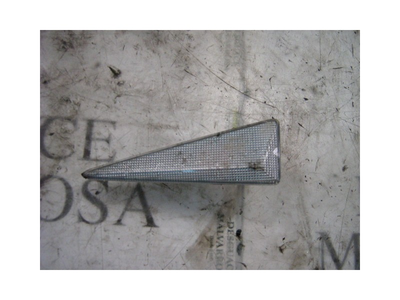 Recambio de piloto lateral derecho para renault megane ii berlina 5p confort dynamique referencia OEM IAM   