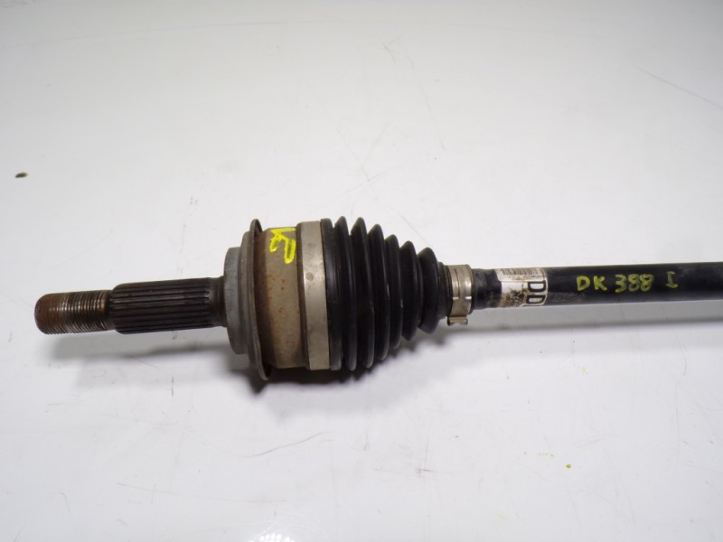 Recambio de transmision izquierda para toyota yaris 1.0 cat referencia OEM IAM 434200D390 0239918 