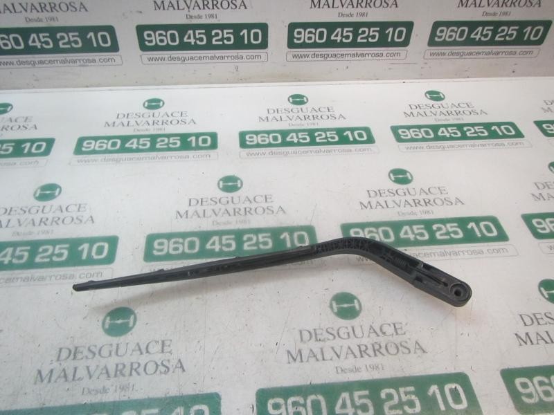 Recambio de brazo limpia trasero para hyundai i10 classic referencia OEM IAM 988100X000  
