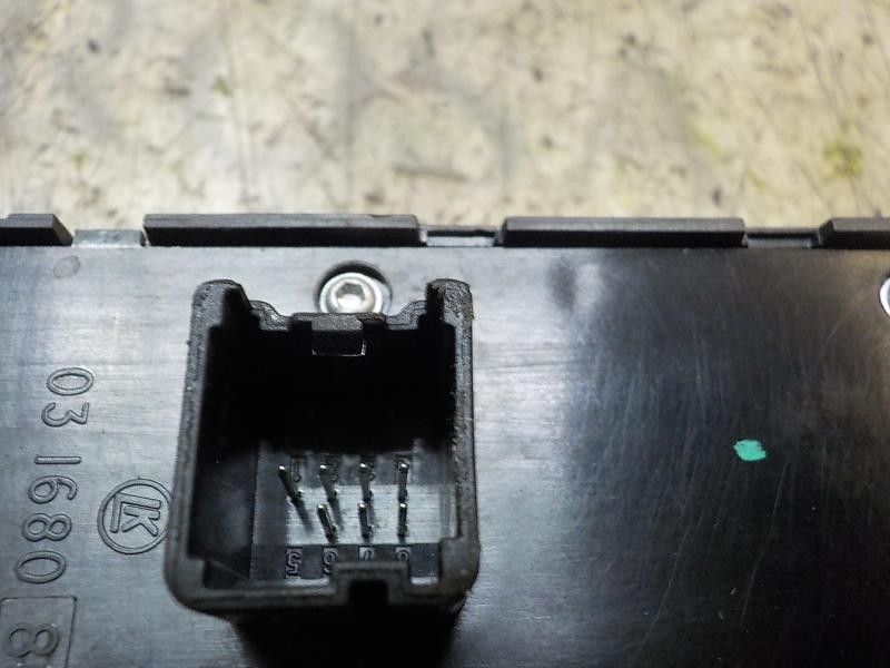 Recambio de mando elevalunas delantero izquierdo para ford focus lim. (cb4) trend referencia OEM IAM   