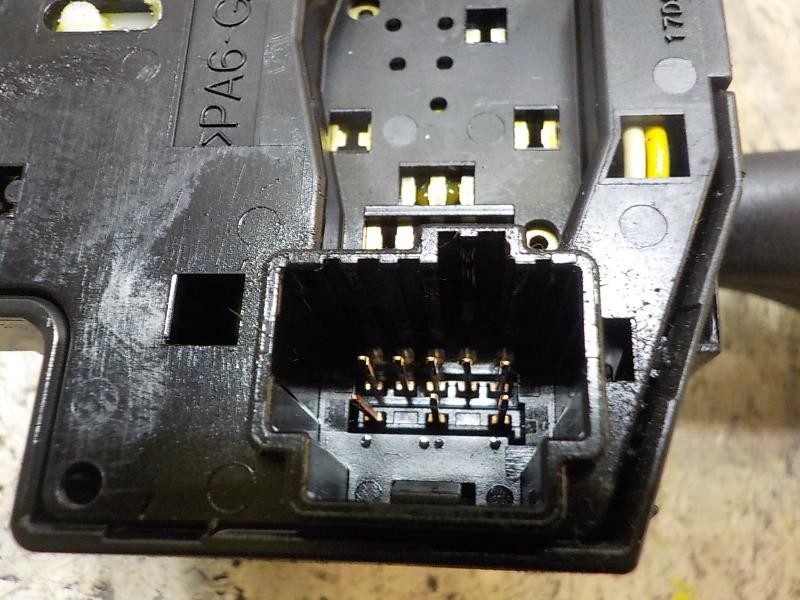 Recambio de mando intermitentes para ford focus lim. (cb4) trend referencia OEM IAM   