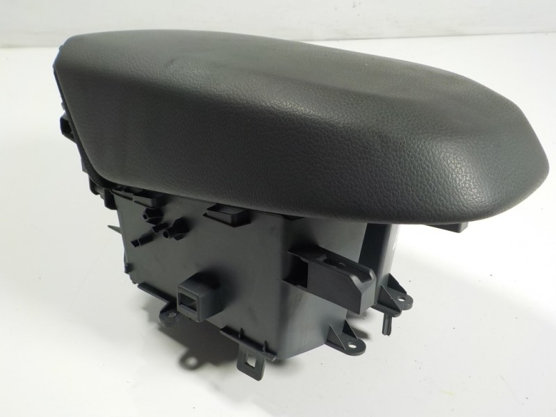 Recambio de apoyabrazos central para ford grand c-max 1.0 ecoboost cat referencia OEM IAM 1827422  