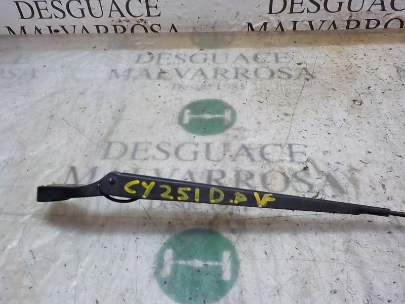 Recambio de brazo limpia delantero derecho para volkswagen polo (9n3) 1.4 tdi referencia OEM IAM   