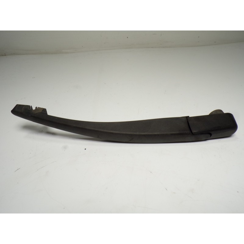 Recambio de brazo limpia trasero para peugeot 208 1.4 hdi fap referencia OEM IAM 1608396380  