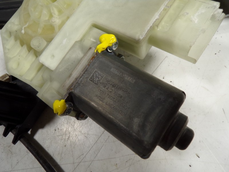 Recambio de elevalunas delantero izquierdo para peugeot 308 1.2 12v e-thp referencia OEM IAM  9678189880 