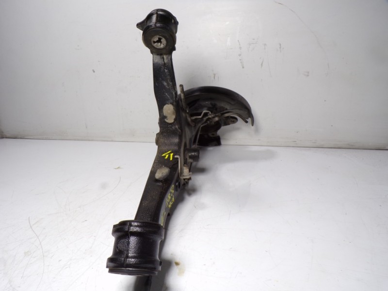 Recambio de mangueta trasera derecha para volkswagen t6.1 caravelle (sh) 2.0 tdi referencia OEM IAM   