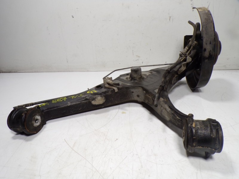 Recambio de mangueta trasera izquierda para volkswagen t6.1 caravelle (sh) 2.0 tdi referencia OEM IAM   