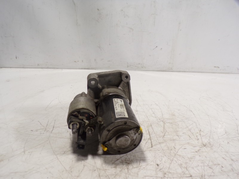 Recambio de motor arranque para peugeot 308 1.2 12v e-thp referencia OEM IAM   