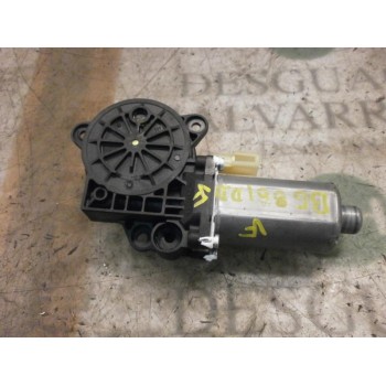MOTOR ELEVALUNAS DELANTERO DERECHO 