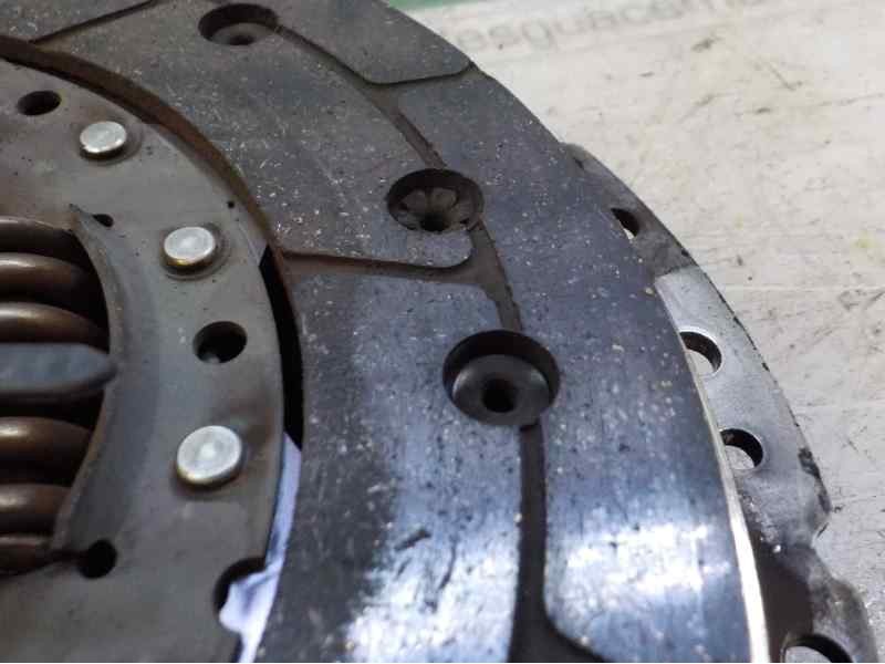 Recambio de kit embrague para opel corsa e 1.3 16v cdti referencia OEM IAM   