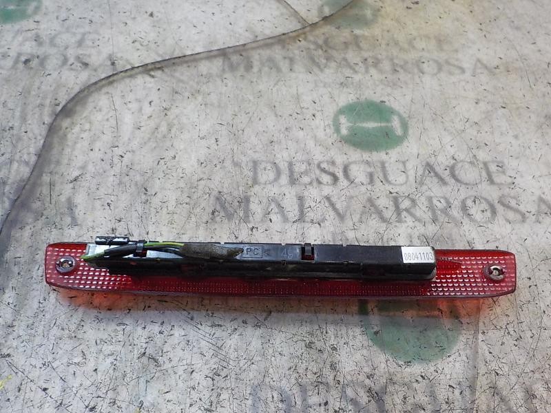 Recambio de piloto trasero central para ford focus lim. (cb4) trend referencia OEM IAM   