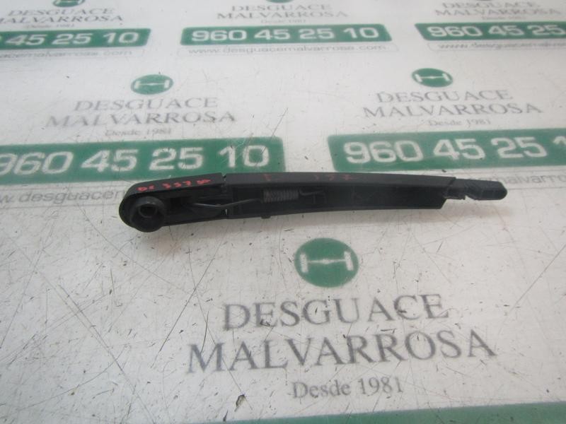 Recambio de brazo limpia trasero para fiat panda (319) 1.2 cat referencia OEM IAM   
