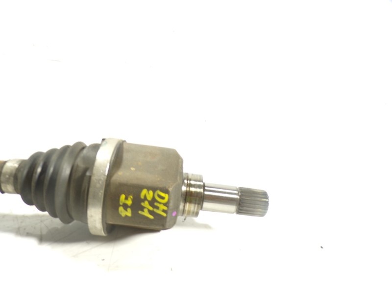 Recambio de transmision izquierda para peugeot 308 1.2 12v e-thp referencia OEM IAM  9677561480 