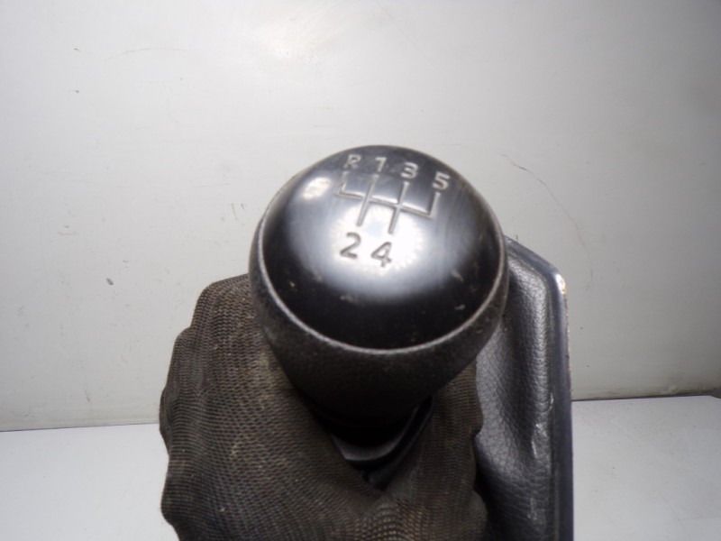 Recambio de palanca cambio para volkswagen t6.1 caravelle (sh) 2.0 tdi referencia OEM IAM 7LA711025 7LA711025 7L1711877B