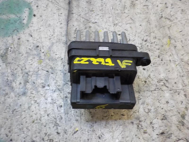 Recambio de resistencia calefaccion para ford focus lim. (cb4) trend referencia OEM IAM   