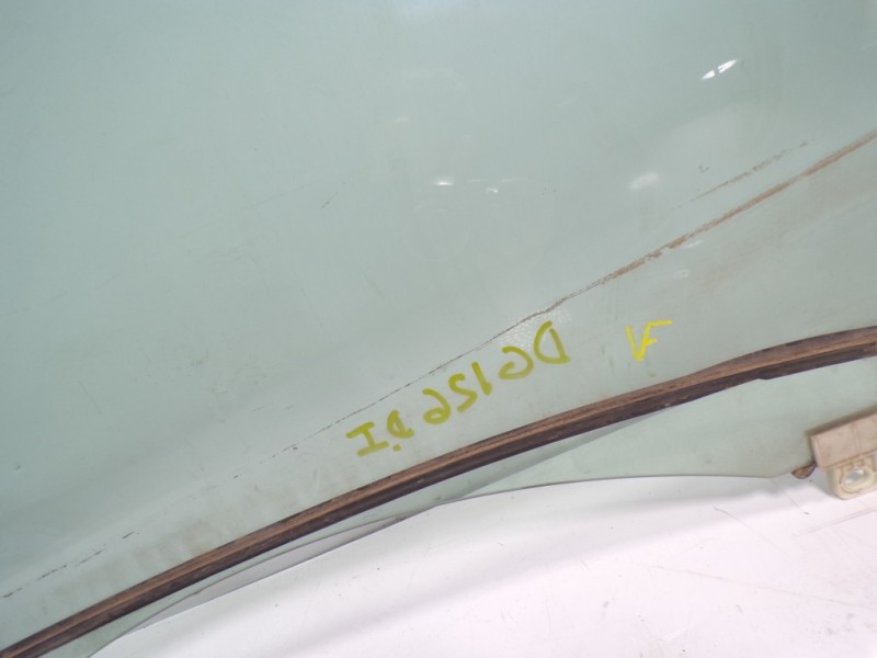 Recambio de cristal puerta delantero izquierdo para renault megane iii coupe 1.9 dci diesel referencia OEM IAM 803014156R  