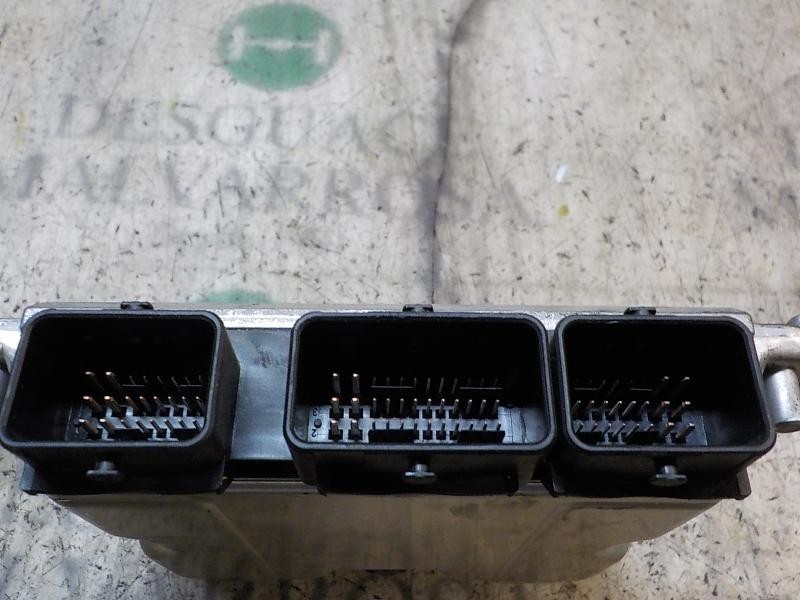 Recambio de centralita motor uce para citroën c5 berlina 2.0 hdi referencia OEM IAM   