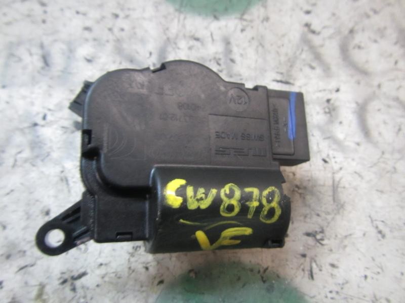 Recambio de motor electrico para opel corsa d ´´111 years´´ referencia OEM IAM   