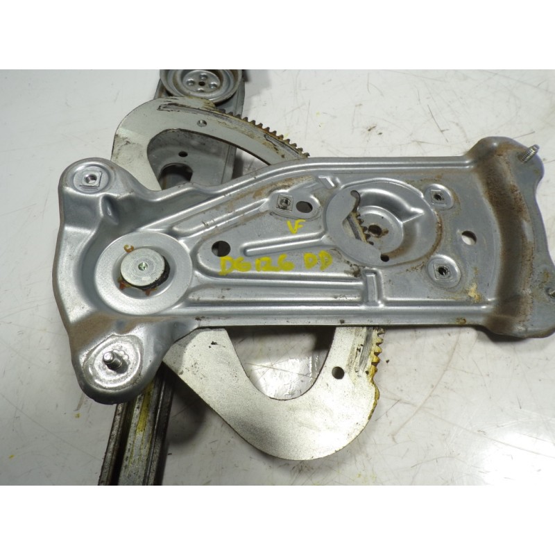 Recambio de elevalunas delantero derecho para renault megane iii coupe 1.9 dci diesel referencia OEM IAM 807206454R 966023 