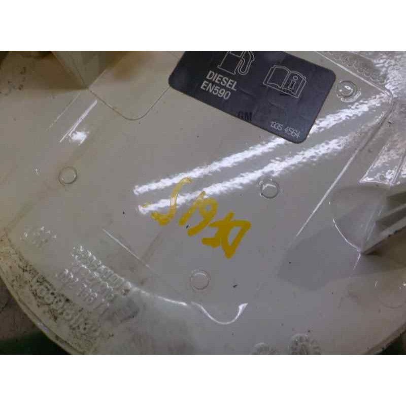 Recambio de tapa combustible para opel corsa e 1.3 16v cdti referencia OEM IAM   