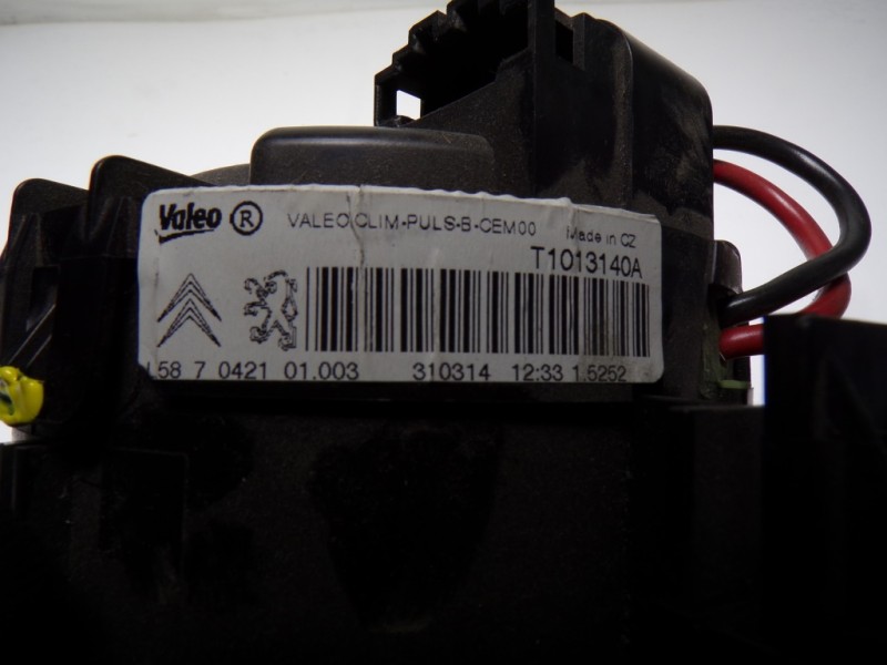 Recambio de motor calefaccion para peugeot 208 1.4 hdi fap referencia OEM IAM 1608182080 T1013140A 