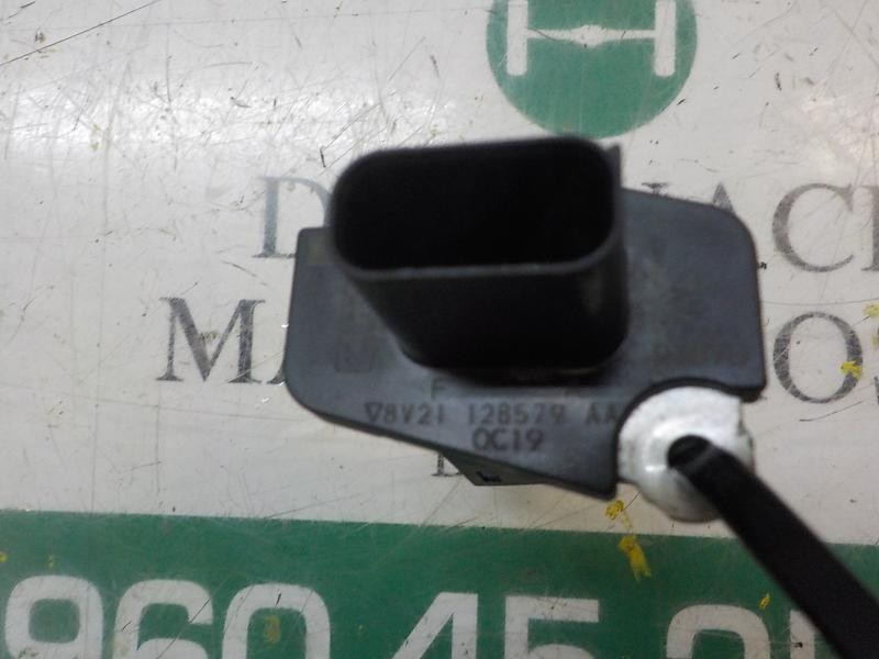Recambio de caudalimetro para ford fiesta (cb1) 1.6 tdci cat referencia OEM IAM 1516668 8V2112B579AA 