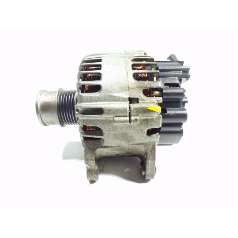 Recambio de alternador para seat arona 1.0 tsi referencia OEM IAM 04E903015 04E903015 2715542C