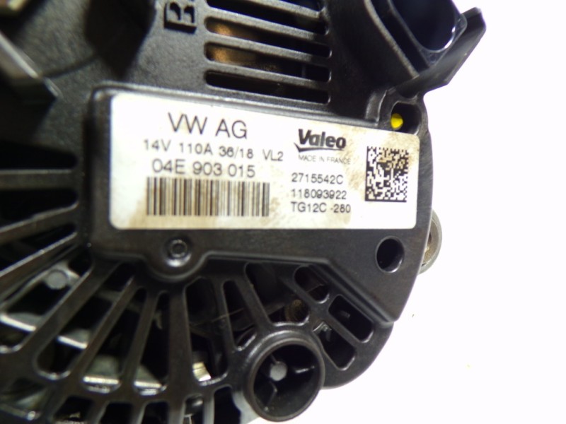 Recambio de alternador para seat arona 1.0 tsi referencia OEM IAM 04E903015 04E903015 2715542C