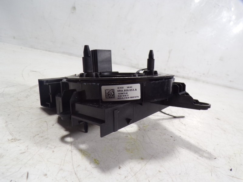 Recambio de anillo airbag para seat arona 1.0 tsi referencia OEM IAM 6RA959653A 6RA959653A 