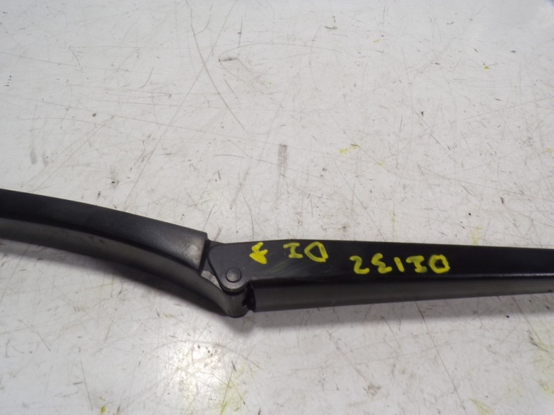 Recambio de brazo limpia delantero izquierdo para seat arona 1.0 tsi referencia OEM IAM 6F1955409  