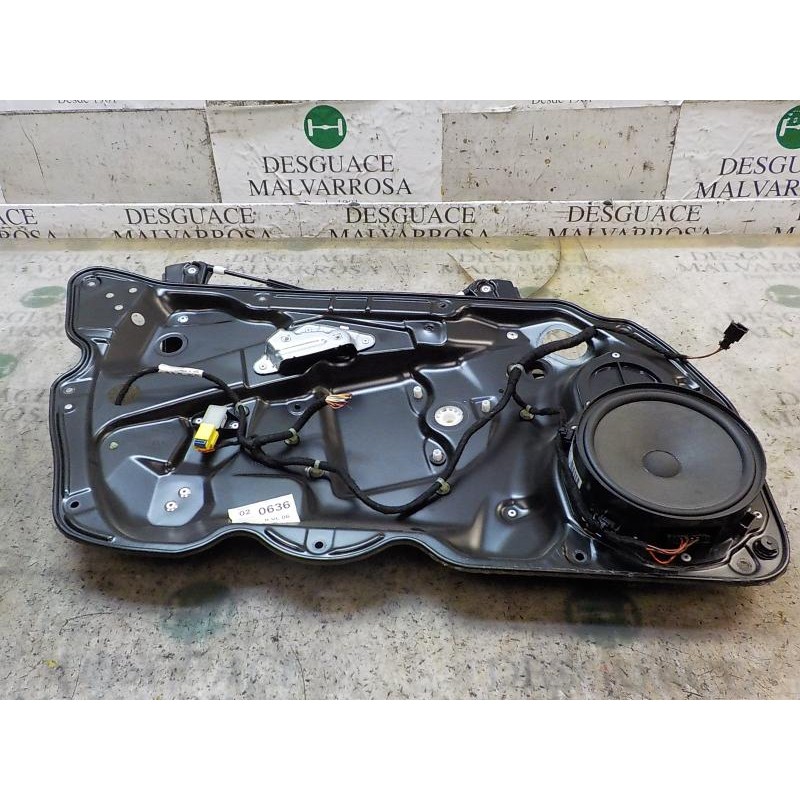 Recambio de elevalunas delantero izquierdo para volkswagen passat variant (3c5) 2.0 tdi referencia OEM IAM 3C1837461L  