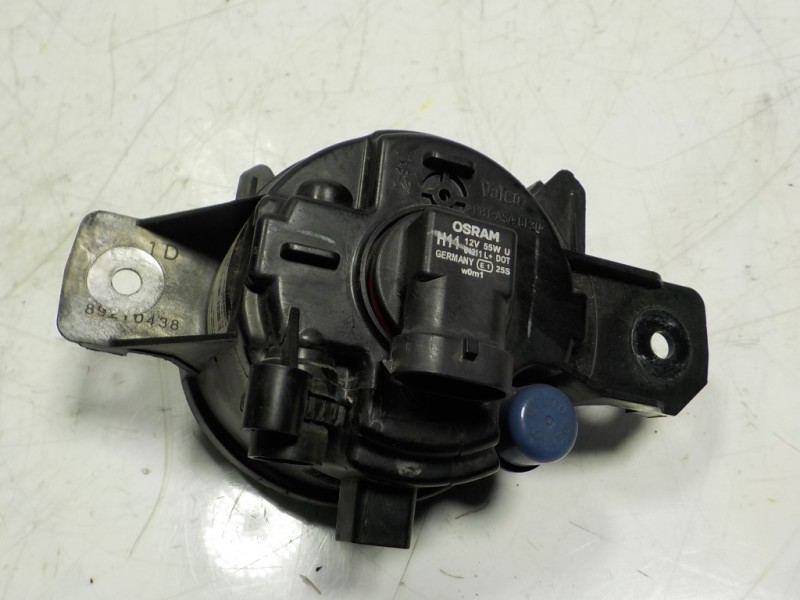 Recambio de faro antiniebla derecho para renault koleos 2.0 dci diesel fap referencia OEM IAM 8200002470  