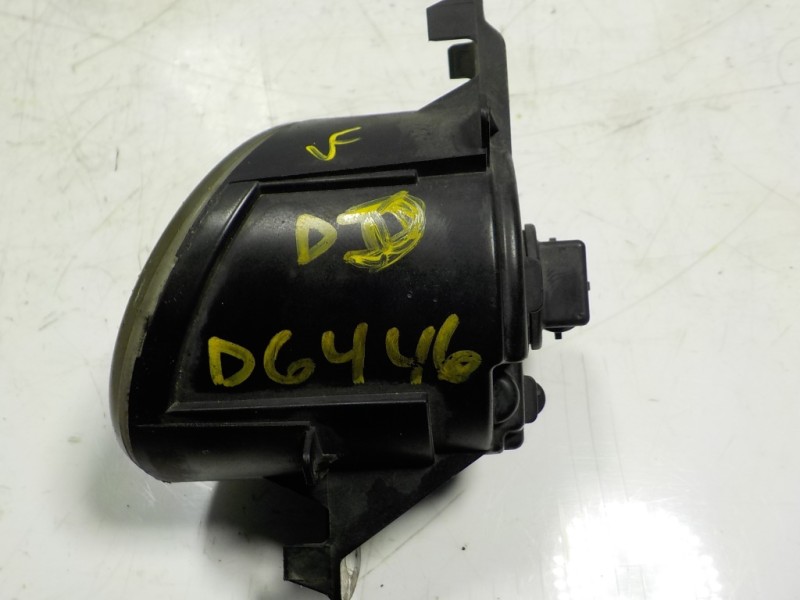 Recambio de faro antiniebla derecho para renault koleos 2.0 dci diesel fap referencia OEM IAM 8200002470  