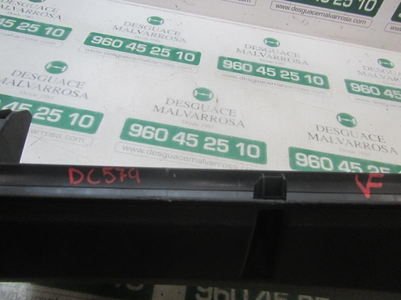 Recambio de guantera para renault laguna grandtour iii 2.0 dci diesel cat referencia OEM IAM 682520001R  