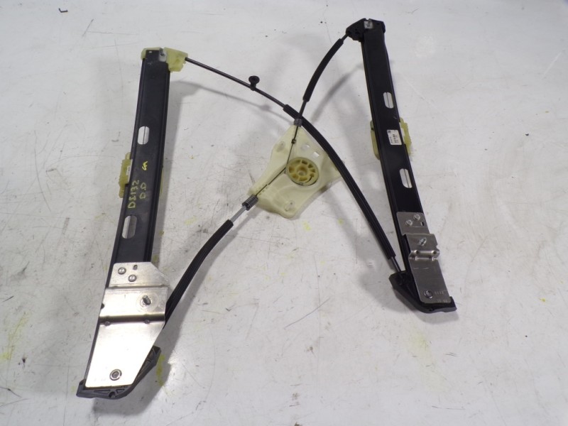 Recambio de elevalunas delantero derecho para seat arona 1.0 tsi referencia OEM IAM 6F9837462 6F9837462 