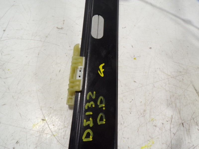 Recambio de elevalunas delantero derecho para seat arona 1.0 tsi referencia OEM IAM 6F9837462 6F9837462 