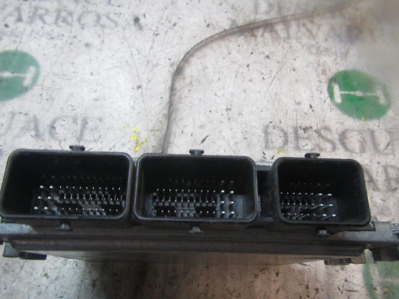 Recambio de centralita motor uce para renault scenic ii grand confort dynamique referencia OEM IAM   