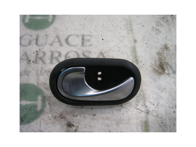 Recambio de maneta interior trasera izquierda para renault megane ii berlina 5p confort dynamique referencia OEM IAM   