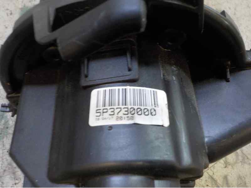 Recambio de motor calefaccion para renault captur 1.2 tce referencia OEM IAM 272101005R 5P3730000 5P3730000