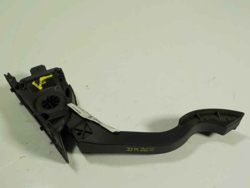 Recambio de potenciometro pedal para ford grand c-max 1.0 ecoboost cat referencia OEM IAM 1682673 AV619F836AB 