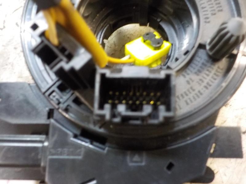 Recambio de anillo airbag para mazda 3 lim. (bl) 2.2 turbodiesel cat referencia OEM IAM BBP366CS0  