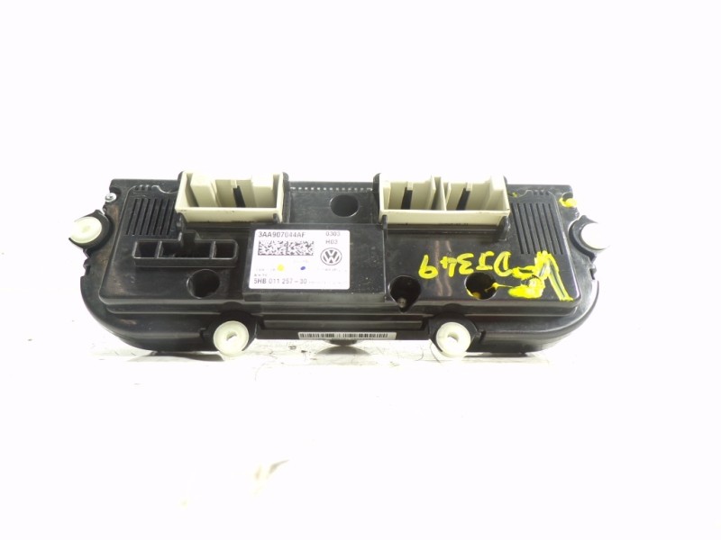 Recambio de mando climatizador para volkswagen scirocco (137) 1.4 16v tsi referencia OEM IAM 3AA907044BAZJU 5HB01125730 