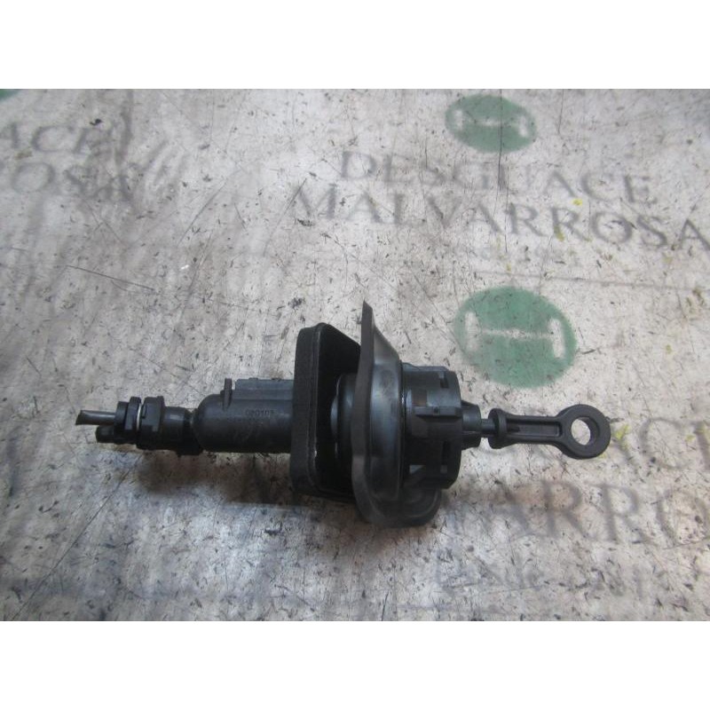 Recambio de bomba embrague para ford mondeo ber. (ca2) 2.0 tdci cat referencia OEM IAM 1491949  