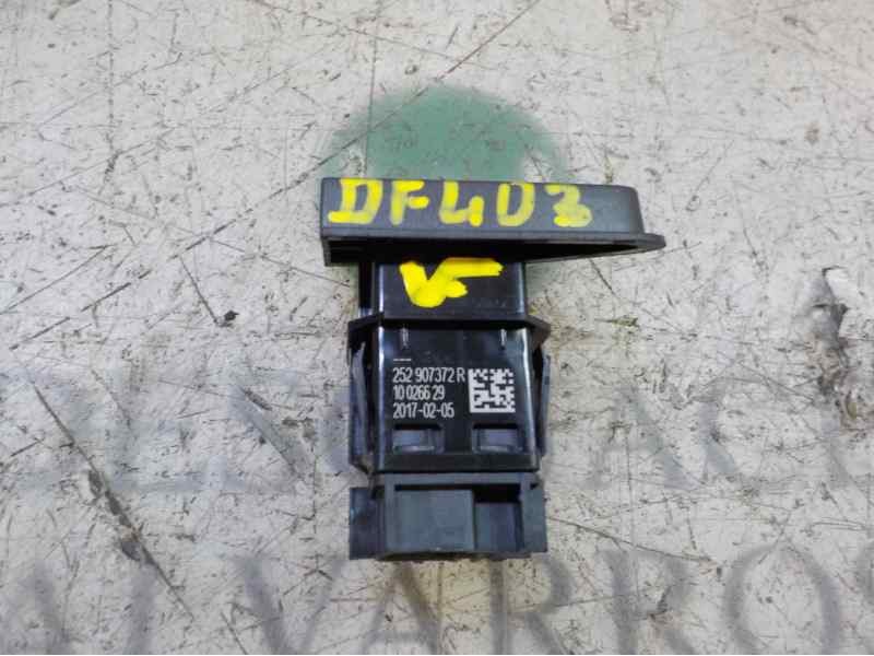 Recambio de warning para renault captur 1.2 tce referencia OEM IAM 252907372R 252907372R 