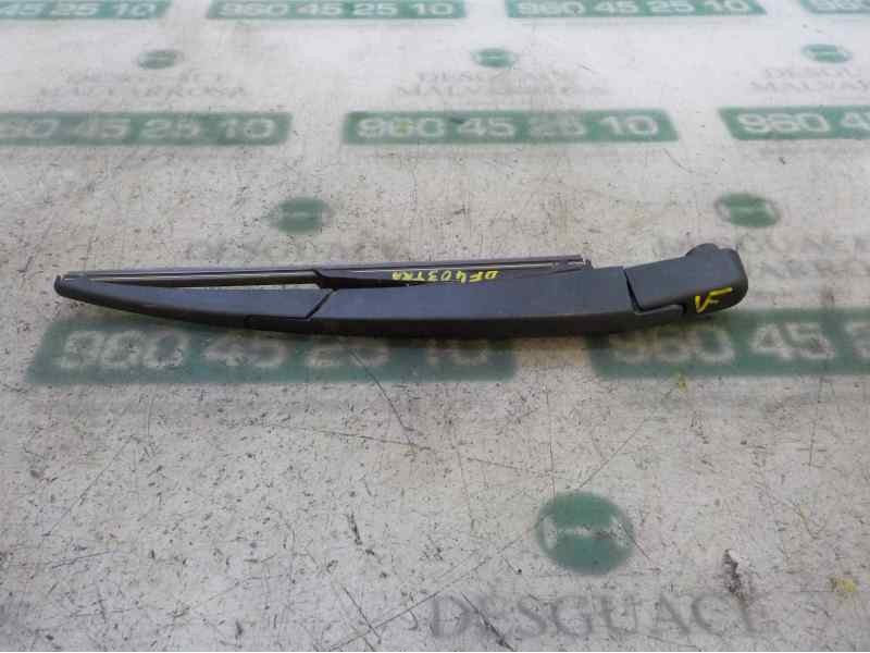 Recambio de brazo limpia trasero para renault captur 1.2 tce referencia OEM IAM 287815304R  