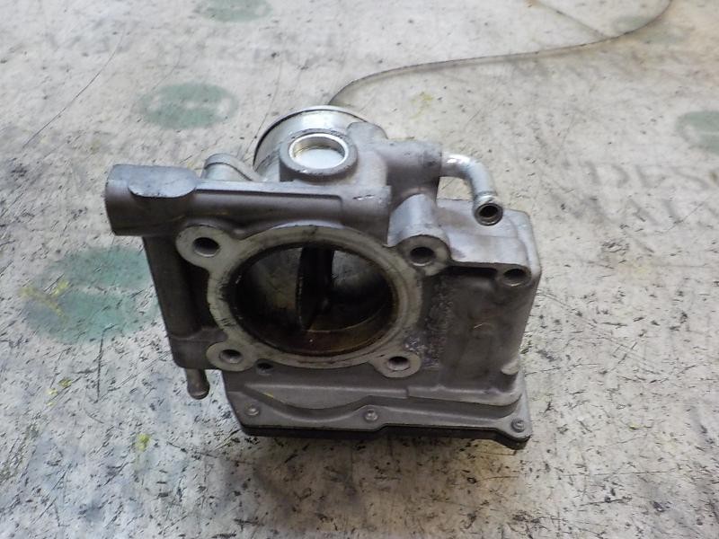 Recambio de caja mariposa para mazda 3 lim. (bl) 2.2 turbodiesel cat referencia OEM IAM R2AA136B0 R2AA136B0 