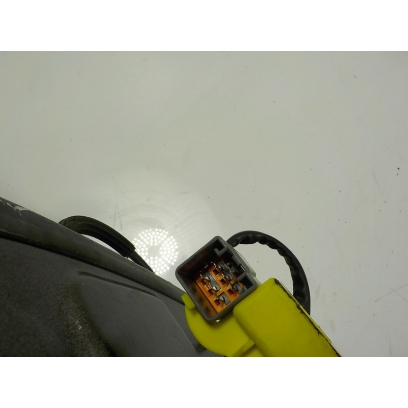 Recambio de elevalunas trasero izquierdo para land rover freelander (lr2) 2.2 td4 cat referencia OEM IAM LR019661 6H5227001AK 