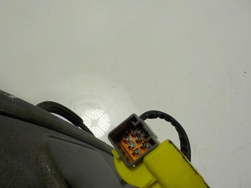 Recambio de elevalunas trasero izquierdo para land rover freelander (lr2) 2.2 td4 cat referencia OEM IAM LR019661 6H5227001AK 