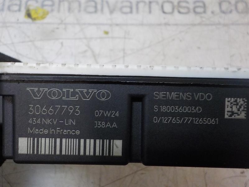 Recambio de modulo electronico para volvo c70 cabriolet 2.4 cat referencia OEM IAM 31268992 30667793 