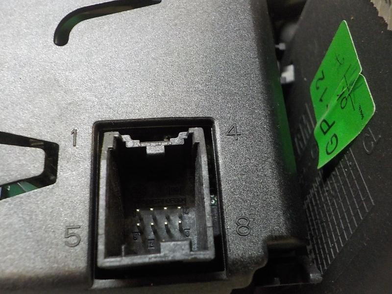 Recambio de pantalla multifuncion para opel insignia berlina edition referencia OEM IAM 22915943 128448416 A2C53363871